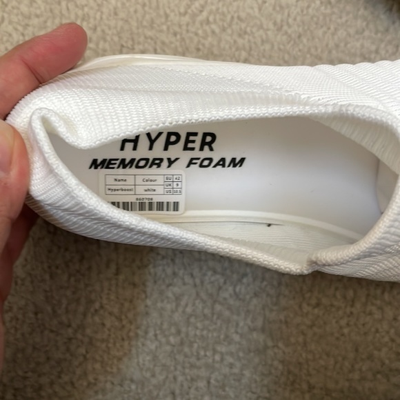 Slip ons - Picture 2 of 3